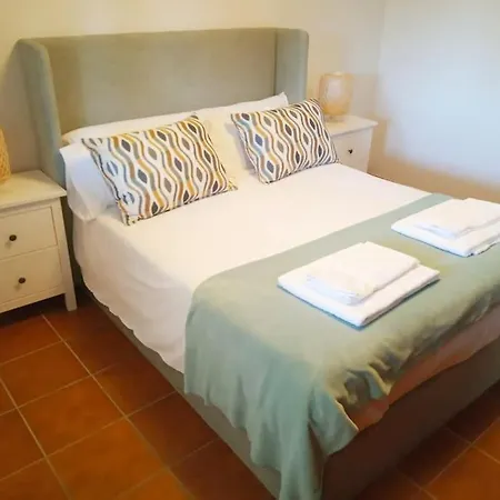 Nyaraló La Casa De Los Illos, Chalet Completo En *